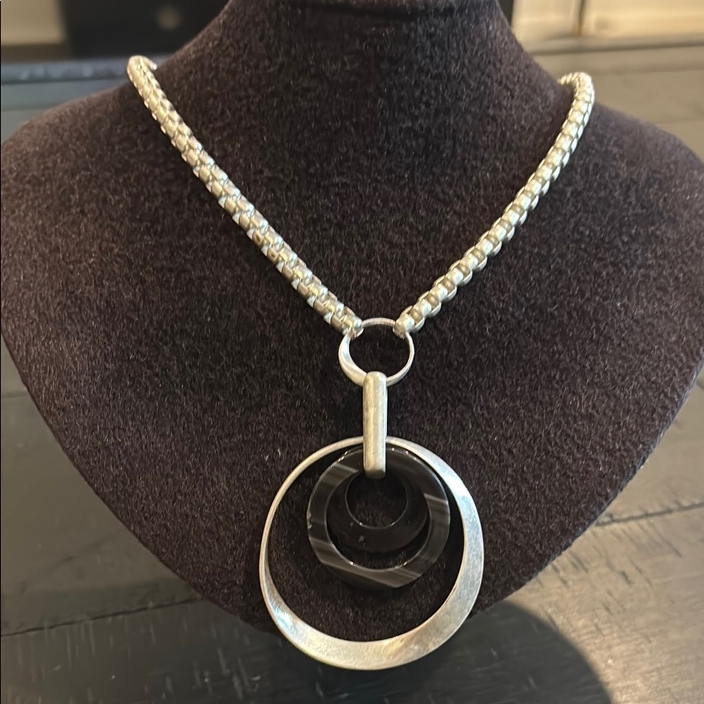 Long Pendant Adjustable Silver and Black Pendant Necklace